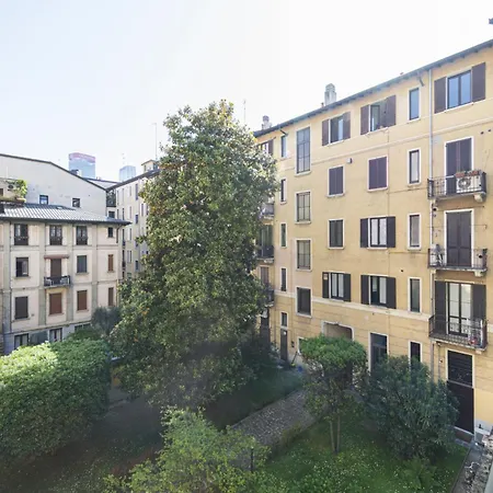 Easylife - Confortevole Con Balcone In Life Apartment
