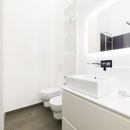 Easylife - Confortevole Con Balcone In Life
