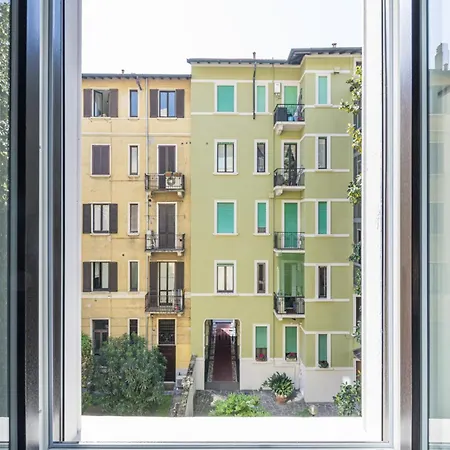 Easylife - Confortevole Con Balcone In Life *